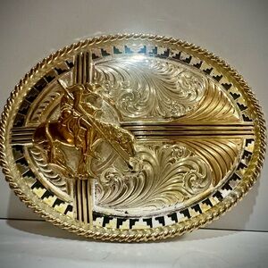 Montana Silversmith Vintage Silver and  Gold Large Western Belt Buckle